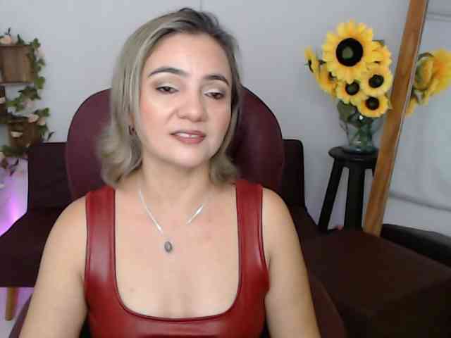 ana-milf webcam