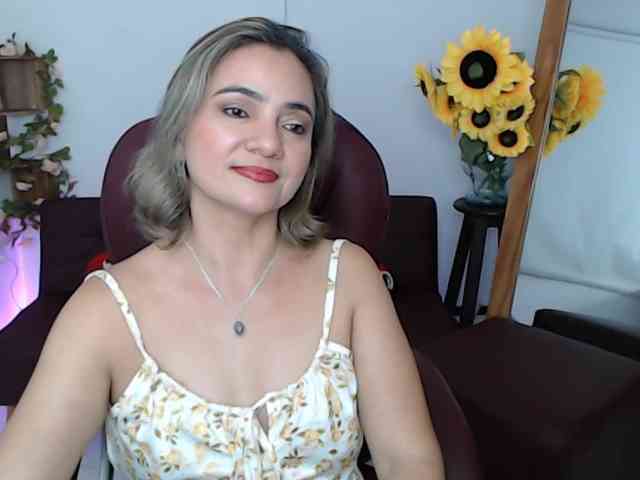 ana-milf webcam