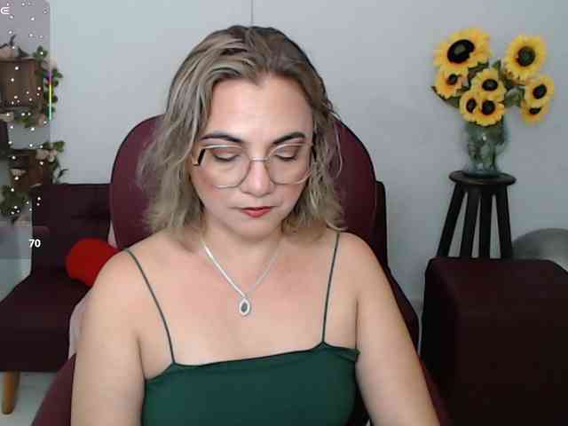 ana-milf webcam