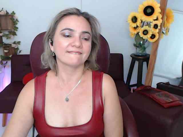 ana-milf Live Webcam on BongaCams