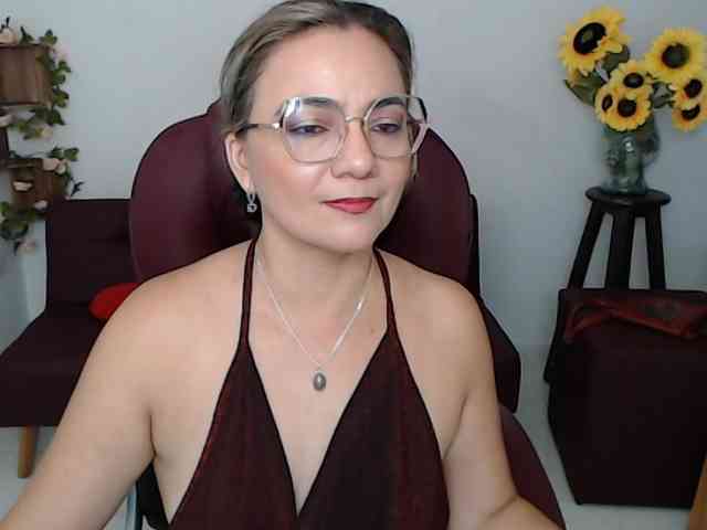 ana-milf webcam