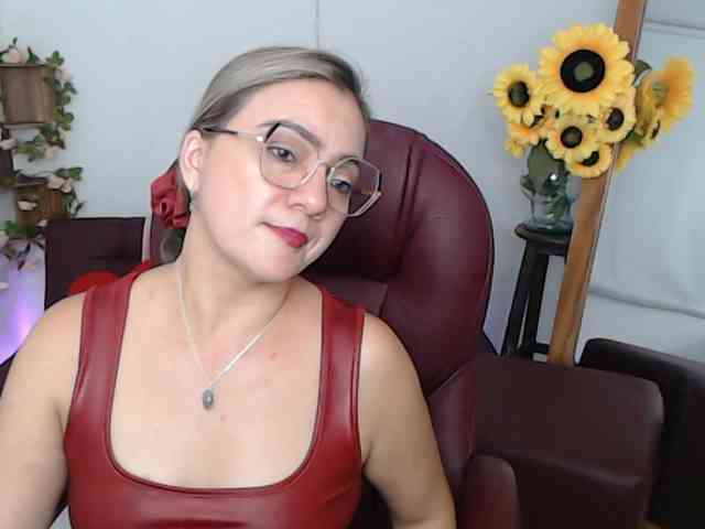 ana-milf