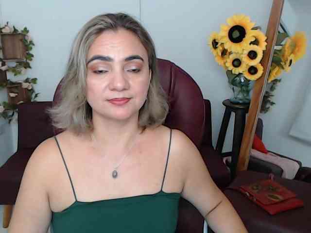 ana-milf