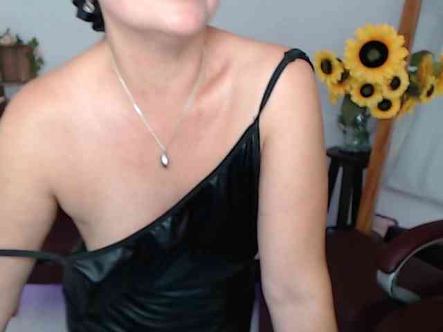 ana-milf