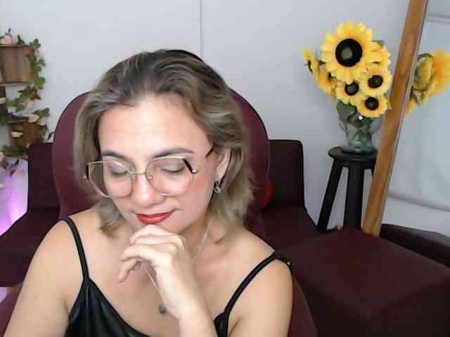 ana-milf webcam