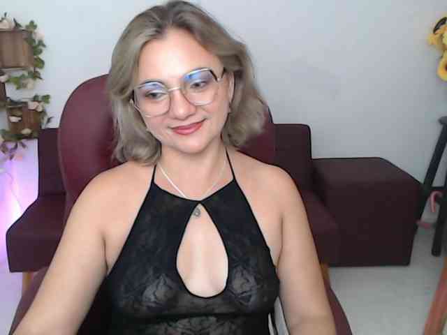 ana-milf