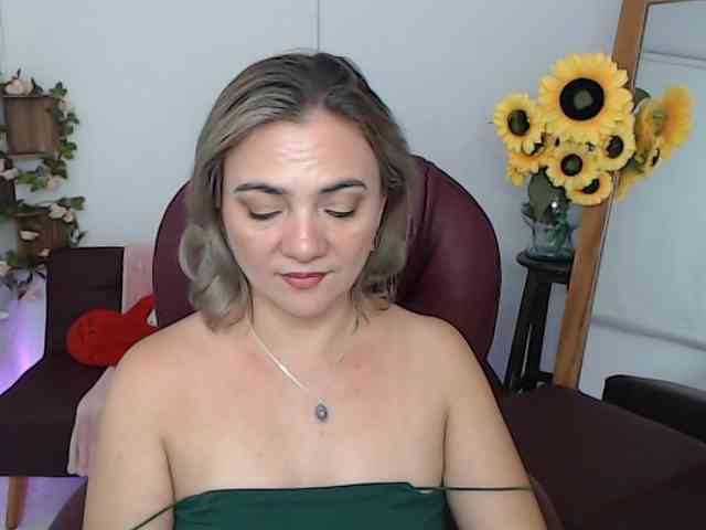 ana-milf webcam