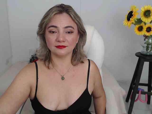 ana-milf