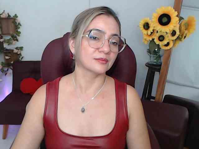 ana-milf webcam