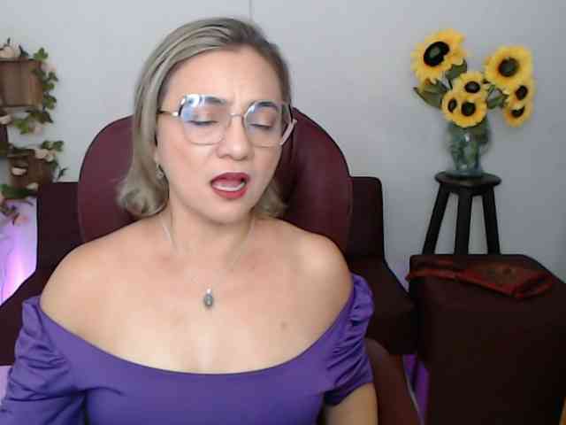 ana-milf webcam