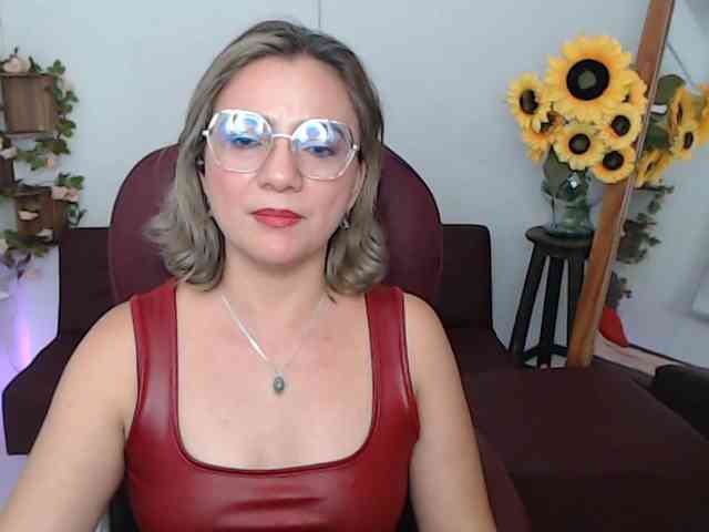 ana-milf webcam