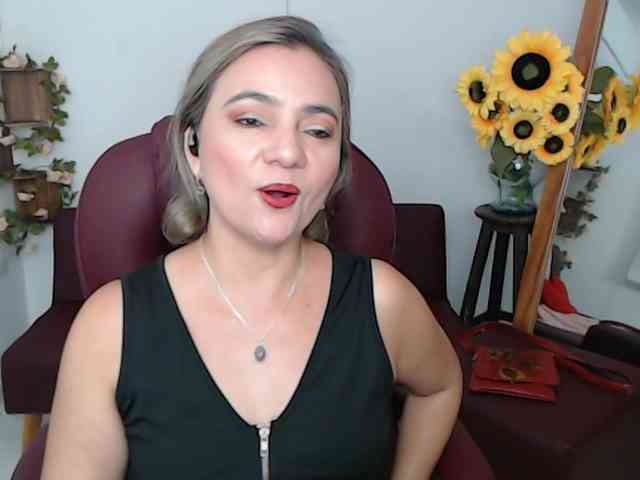 ana-milf webcam