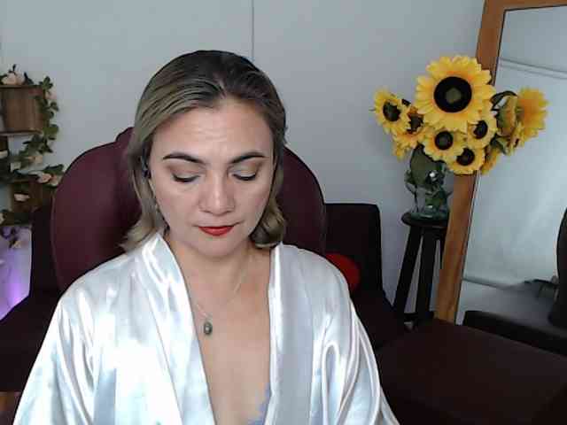 ana-milf webcam
