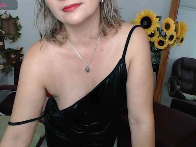 ana-milf webcam