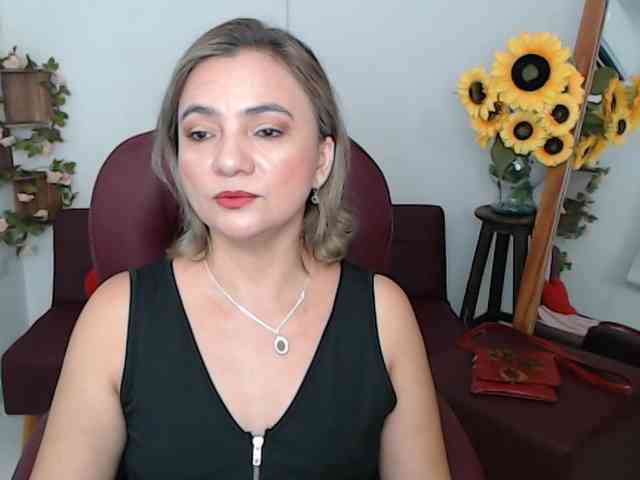 ana-milf webcam