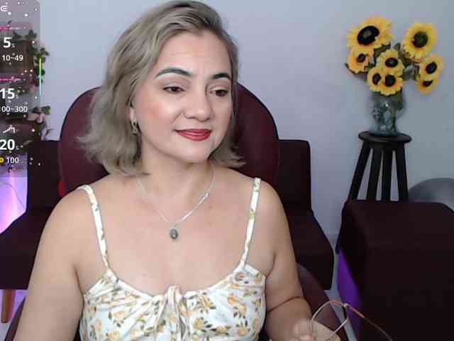 ana-milf webcam