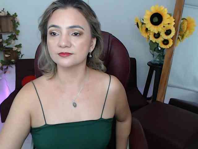 ana-milf webcam
