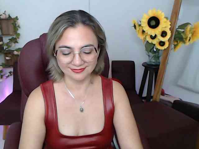 ana-milf webcam