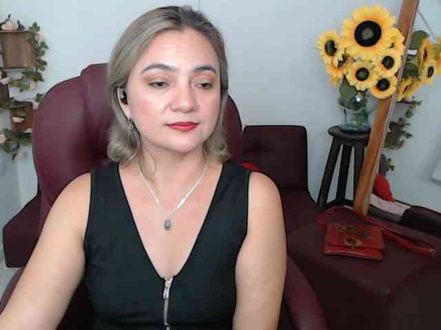 ana-milf webcam