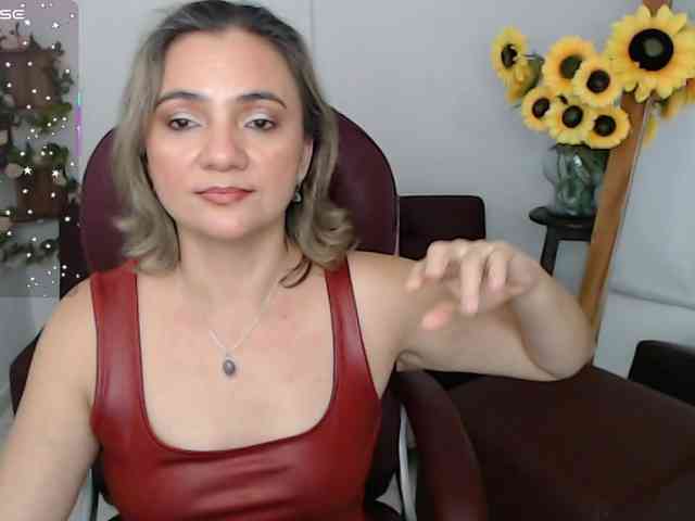 ana-milf webcam