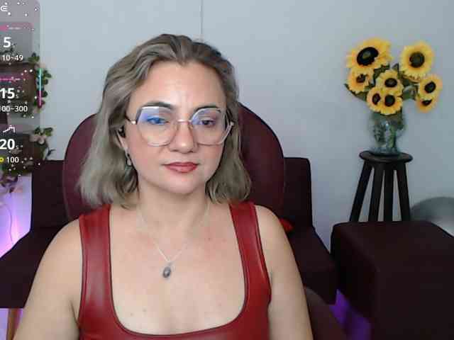 ana-milf webcam