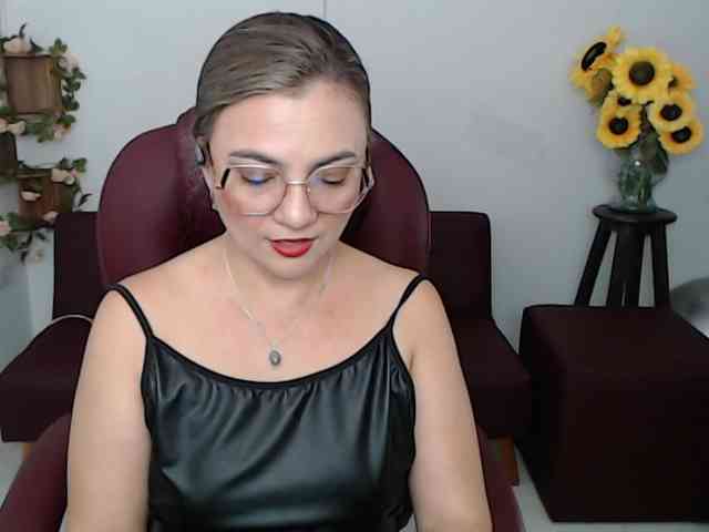 ana-milf