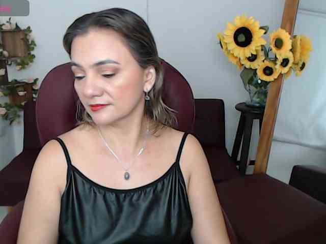 ana-milf webcam