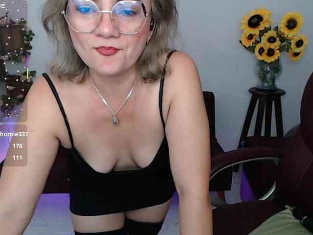ana-milf webcam