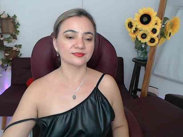 ana-milf webcam