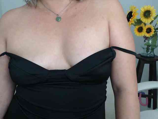 ana-milf