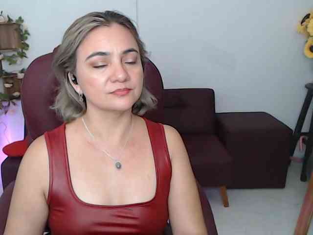 ana-milf webcam