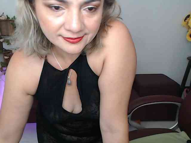 ana-milf webcam