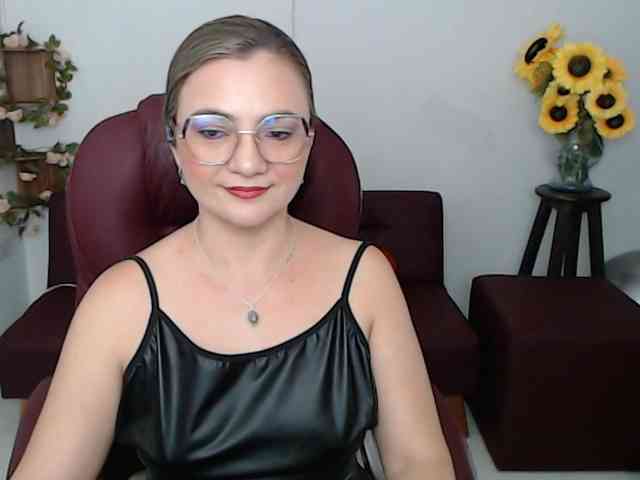 ana-milf