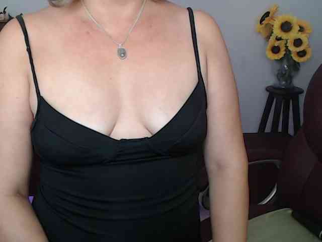 ana-milf webcam