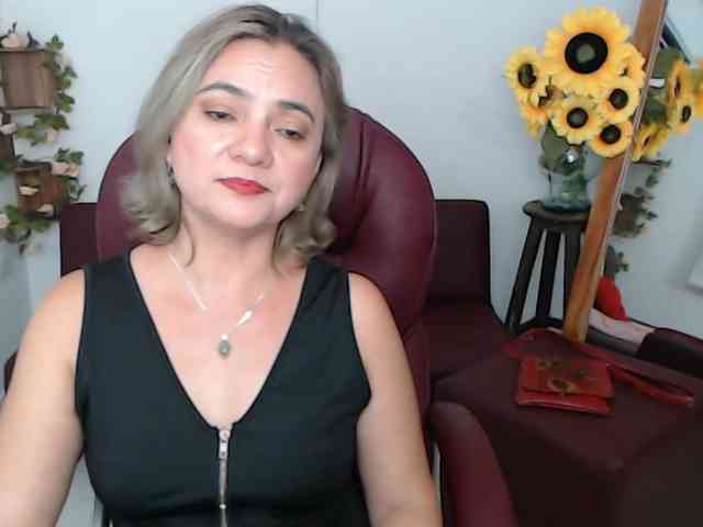 ana-milf webcam