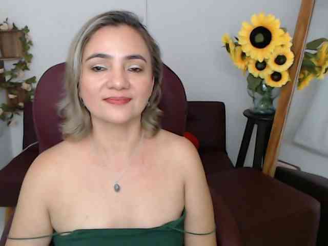 ana-milf webcam