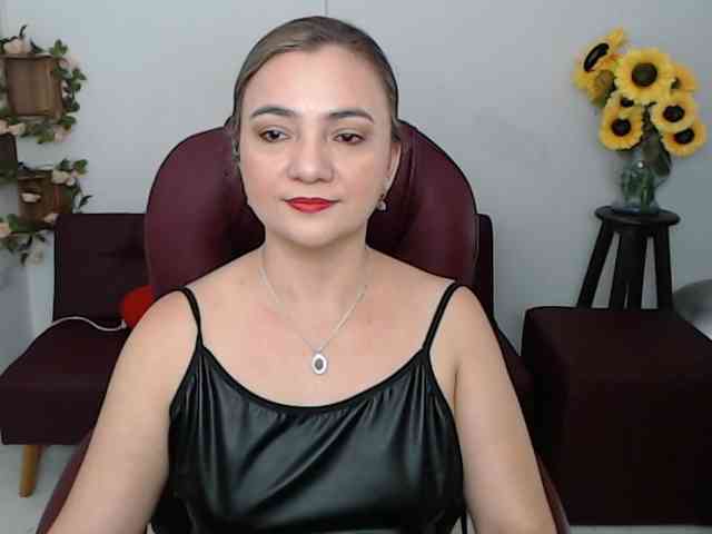 ana-milf