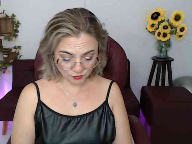 ana-milf