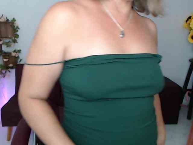 ana-milf
