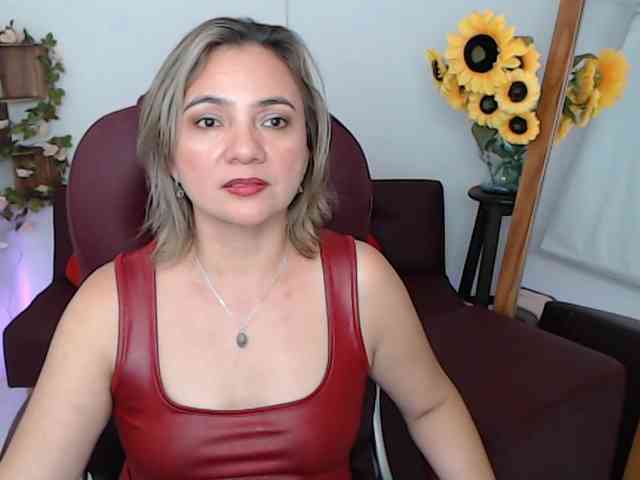 ana-milf webcam