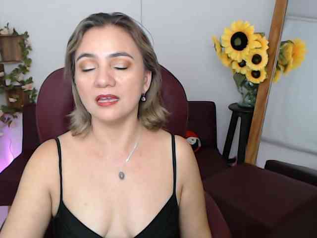 ana-milf webcam