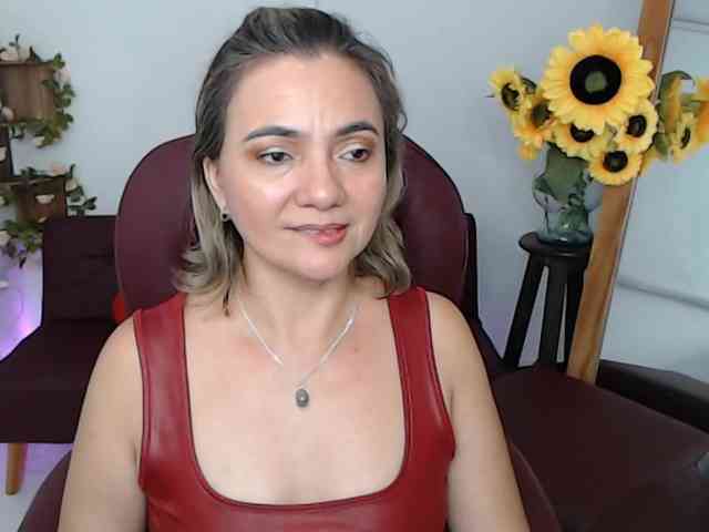ana-milf