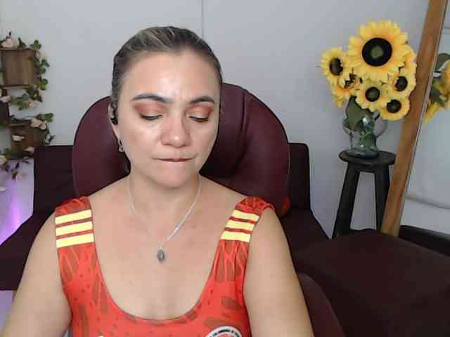 ana-milf webcam