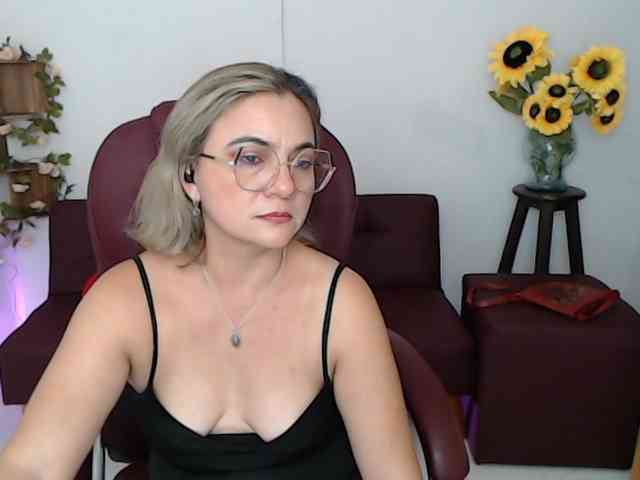 ana-milf