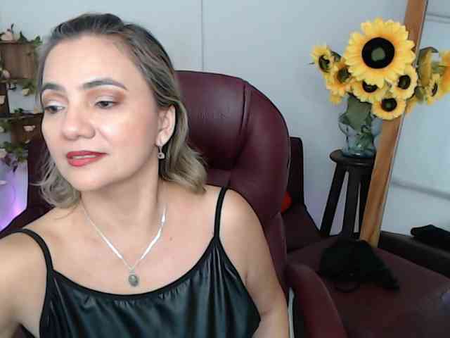 ana-milf webcam