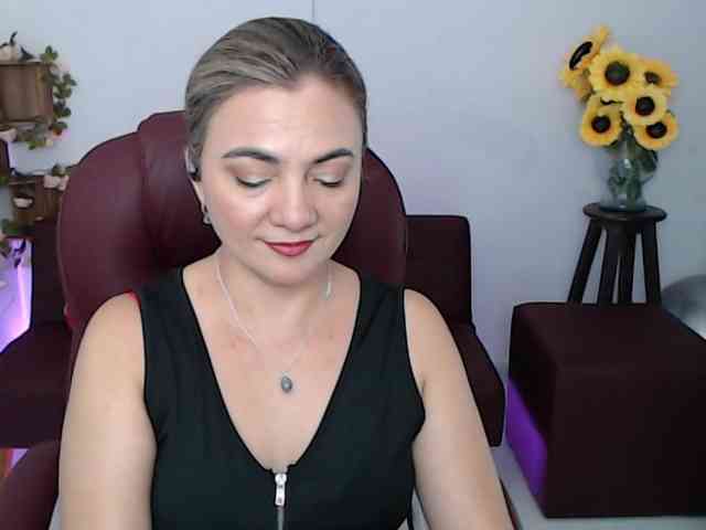 ana-milf webcam