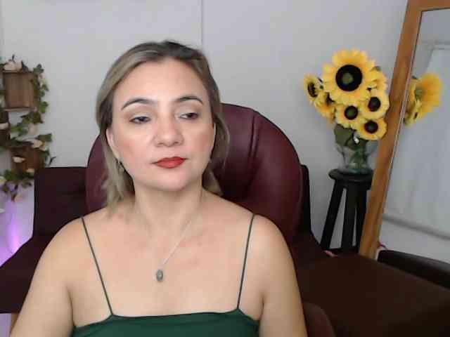 ana-milf webcam