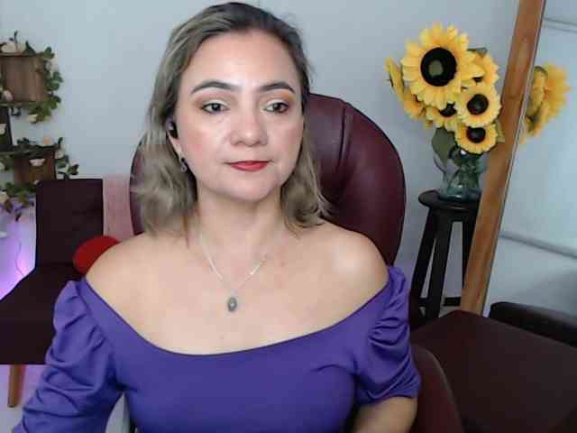 ana-milf webcam