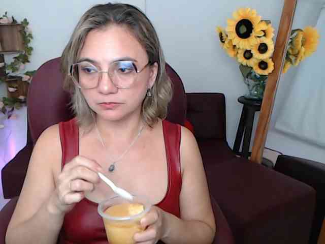 ana-milf webcam