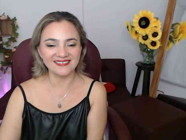 ana-milf webcam